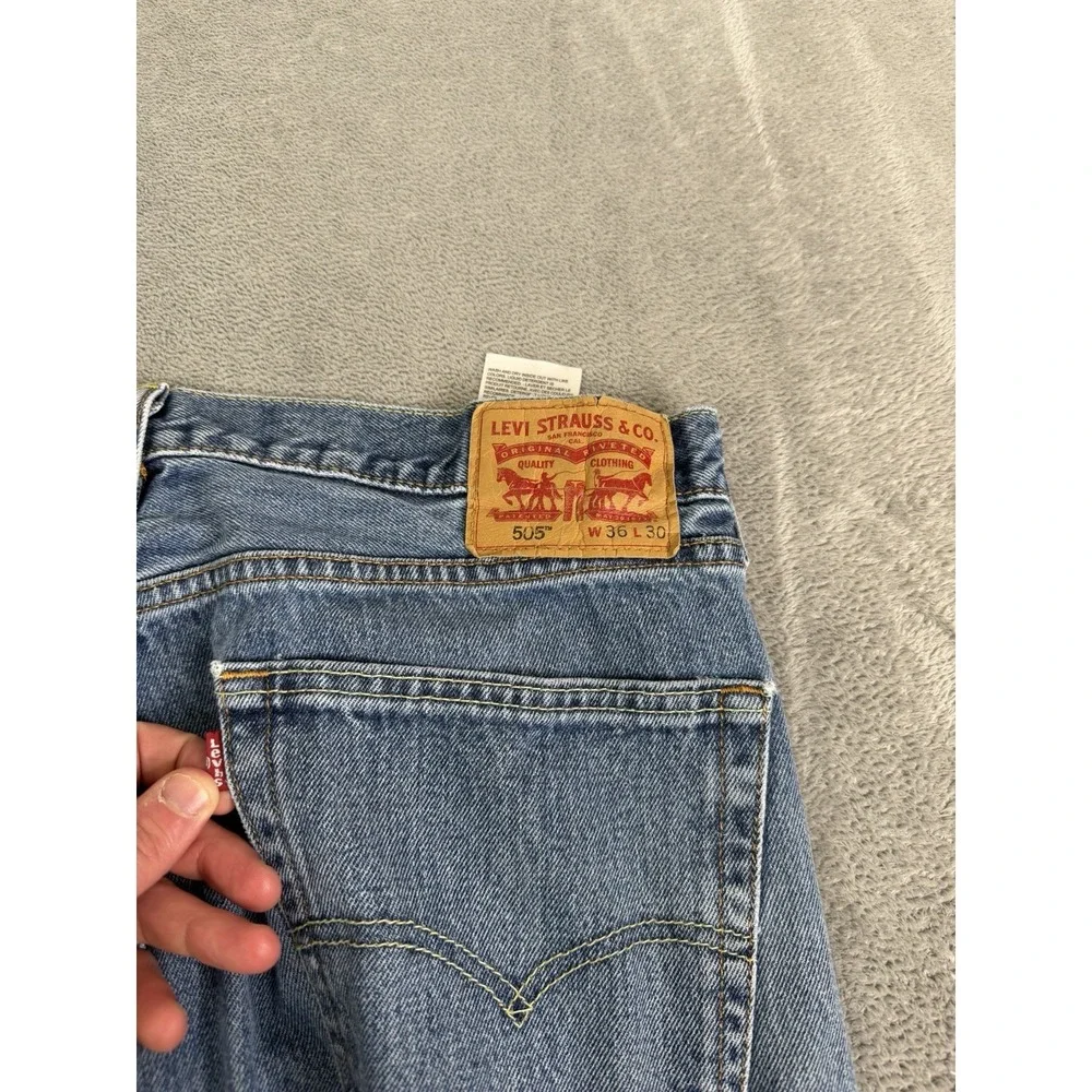 Levi's 505 Regular Fit Straight Jeans Men's Size 36X30 Blue